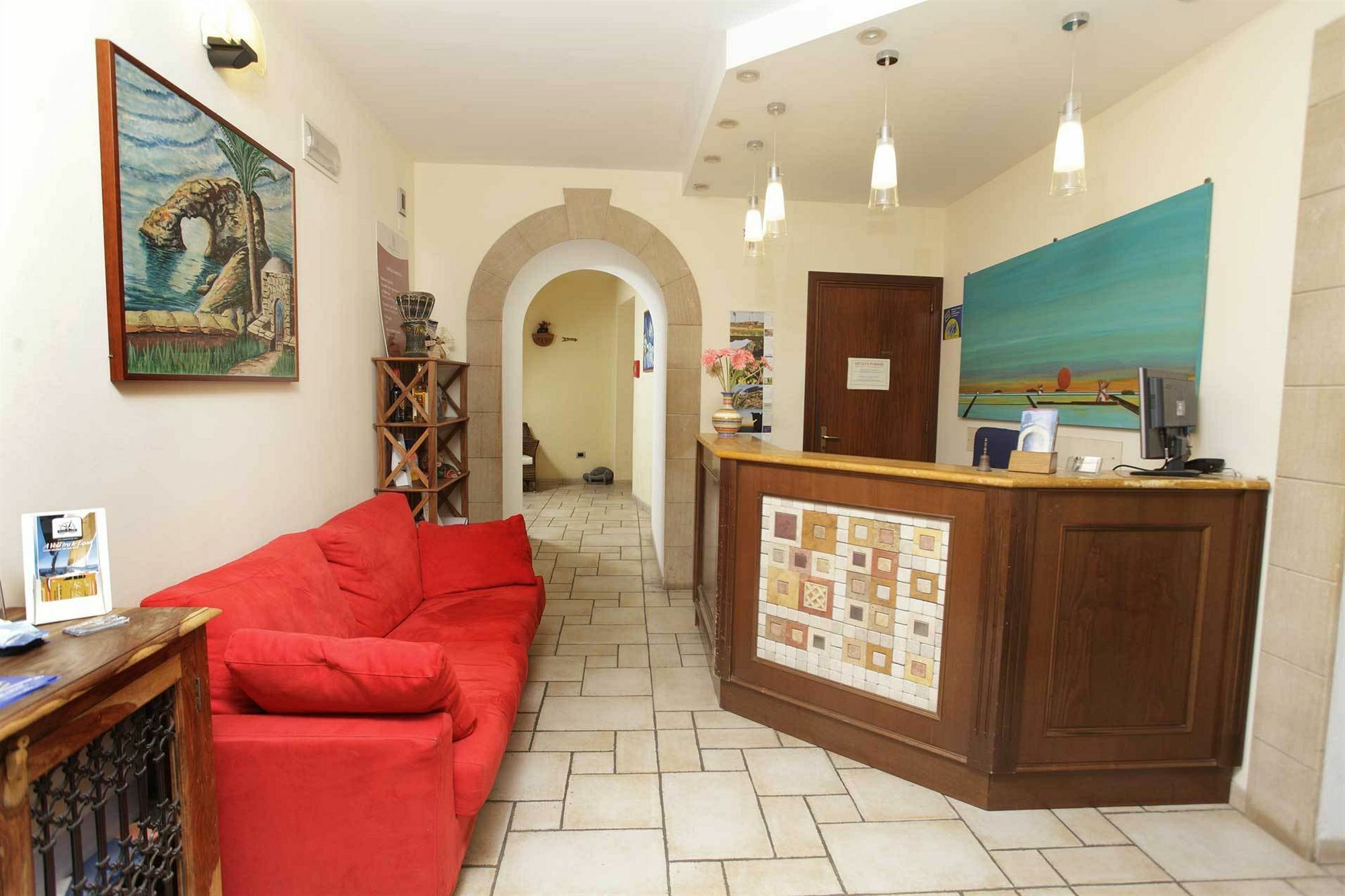 Maccotta Hotel 2*